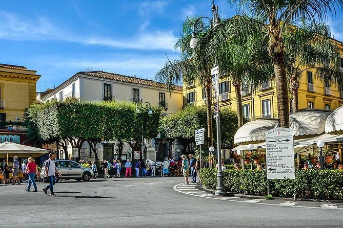 Sorrento, Positano & Amalfi Day Tour from Naples - Amalfi with a full hour: Duomo time is the best use of your minutes