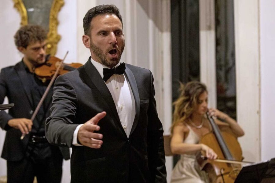 The Three Tenors in Sorrento: Opera Arias, Naples and Songs - Who should book this Three Tenors concert