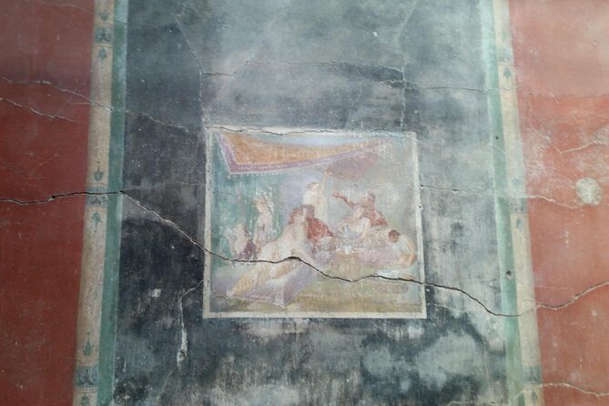 Tour in the ruins of Pompeii with an archaeologist - Who this Pompeii archaeologist tour suits best
