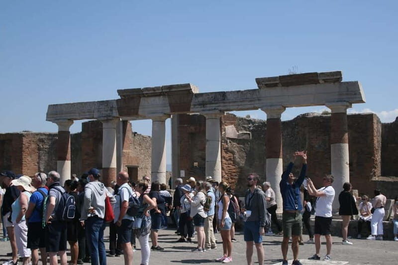 TRAMVIA -Da Naples: Pompei Ruins and Vesuvio Transfer by Bus - So, how good is TRAMVIA - Beducci Travel Bus, really?