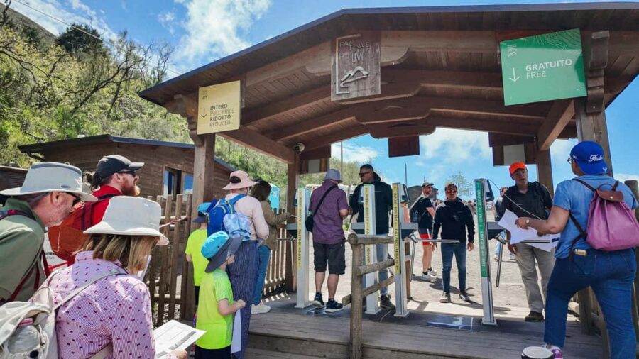 Vesuvius Volcano Experience: from Naples, Pompeii and Rome - Vesuvius from Naples: the easy way to get the best angles